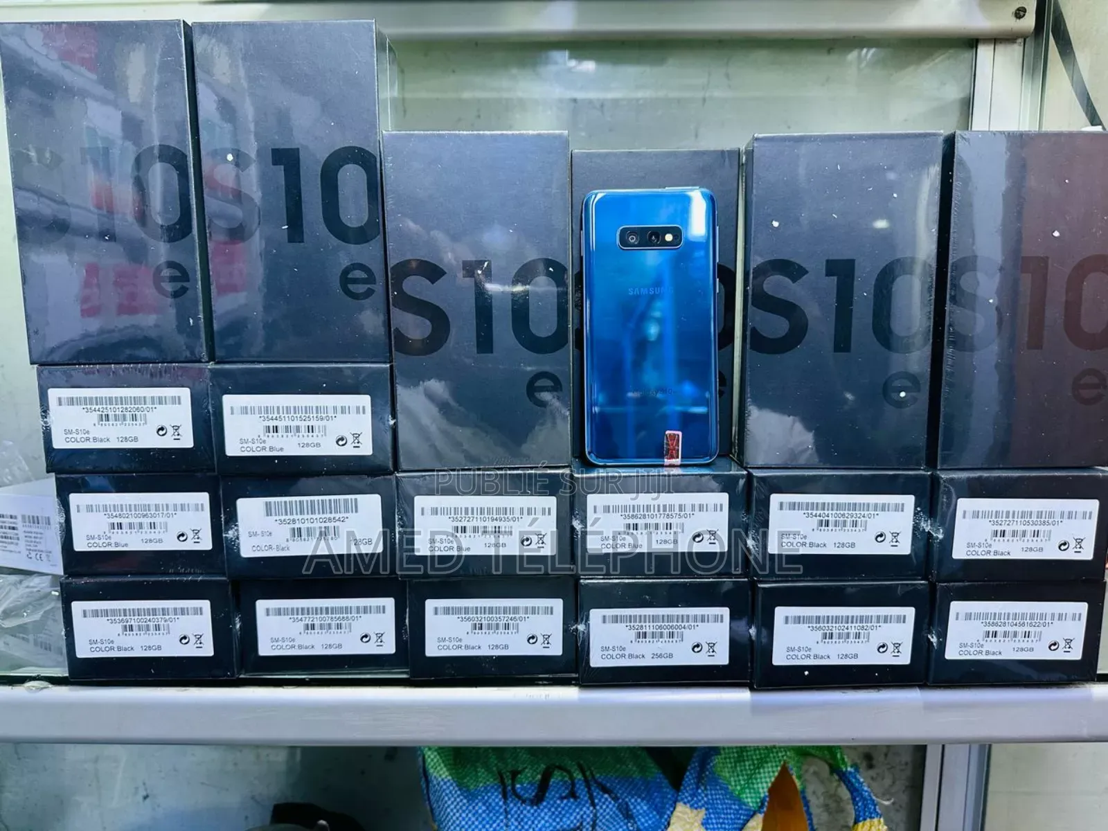 New Samsung Galaxy S10e 128 GB Autre