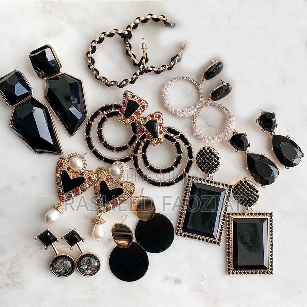 Chaque Bijou a Sa Propre Histoire