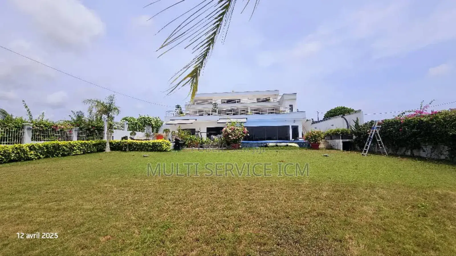 8chbre Duplex dans Ismael Coulibaly, Cocody à Louer