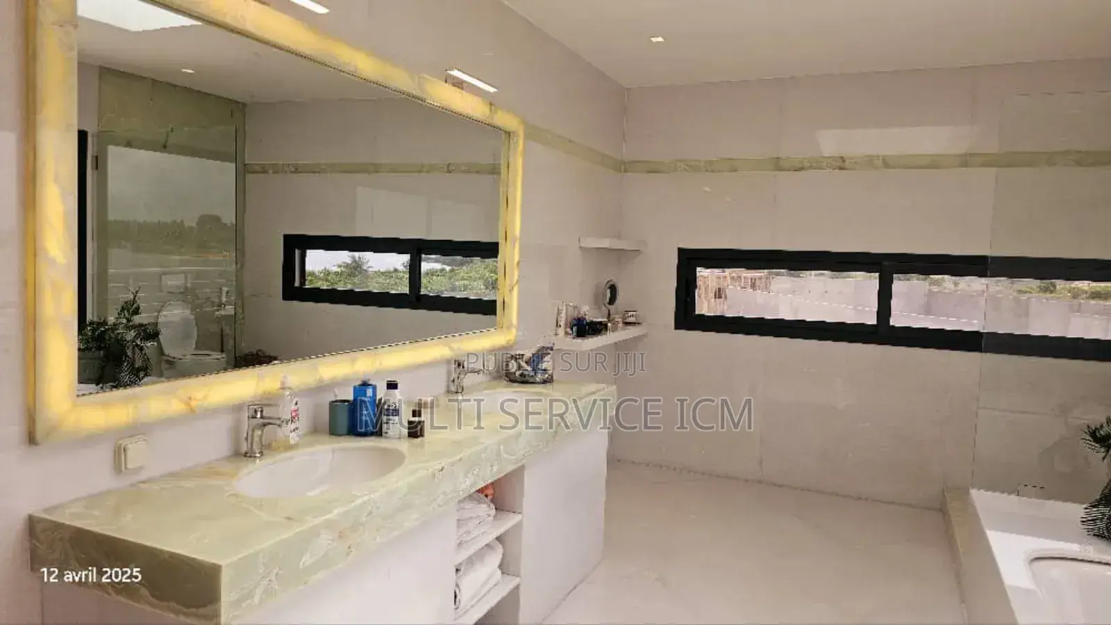 8chbre Duplex dans Ismael Coulibaly, Cocody à Louer