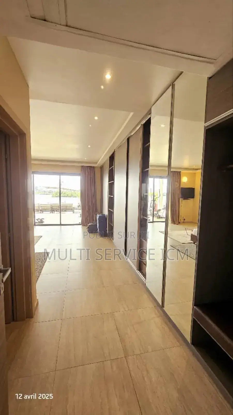 8chbre Duplex dans Ismael Coulibaly, Cocody à Louer