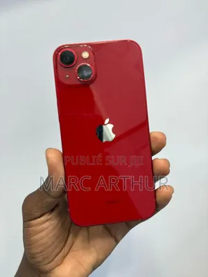 Photo - Pomme iPhone 13 128 GB Rouge