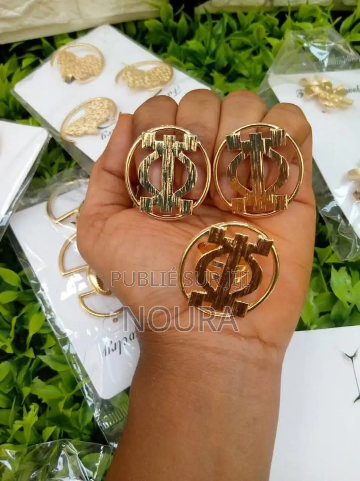 Destokage De Bijoux