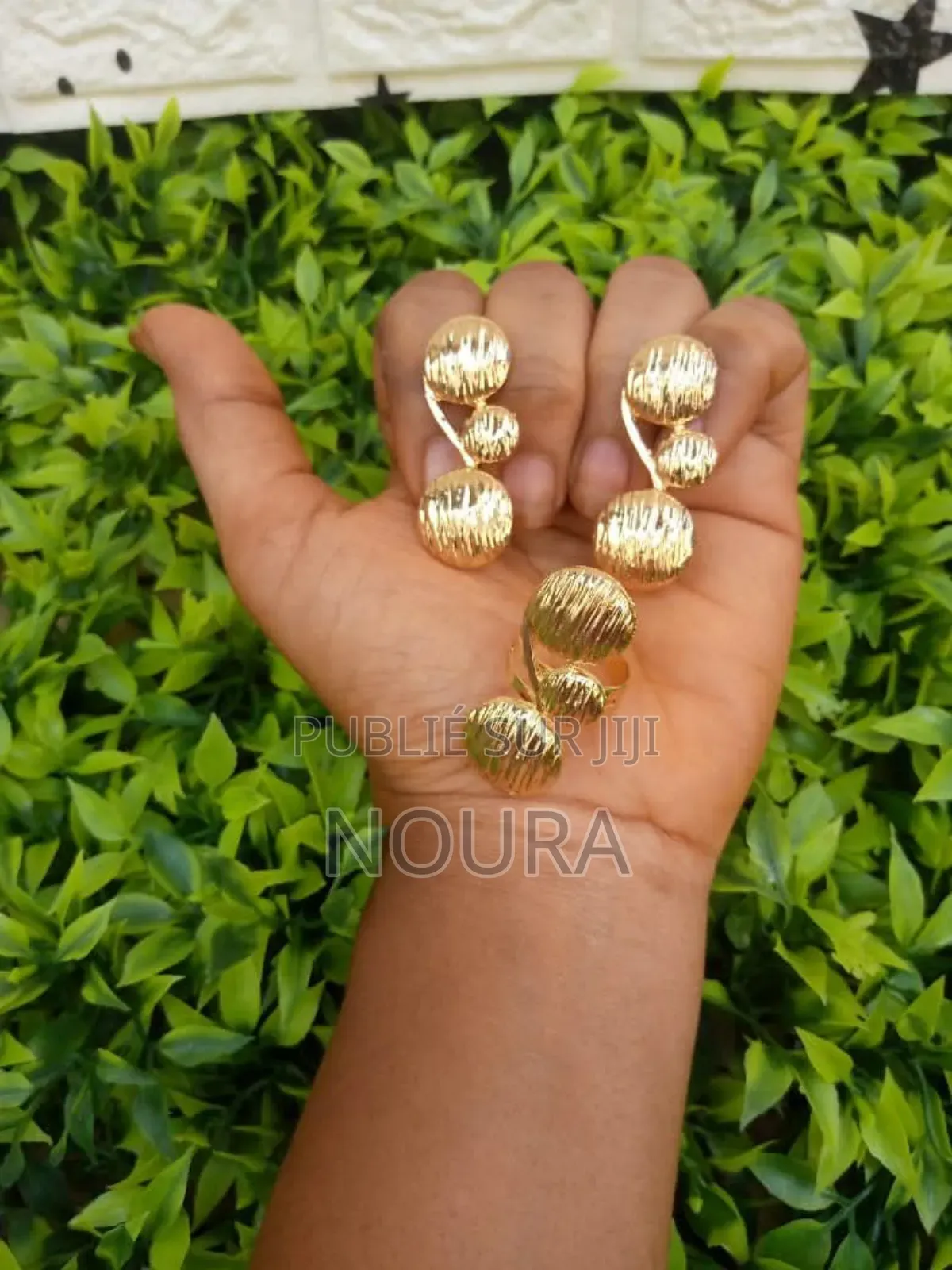 Destokage De Bijoux