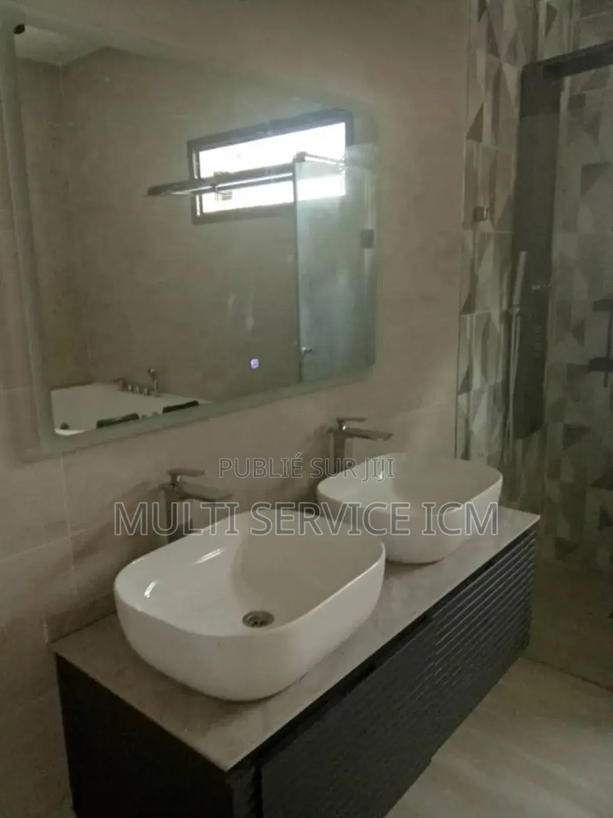 6chbre Duplex dans Ismael Coulibaly, Cocody à Vendre