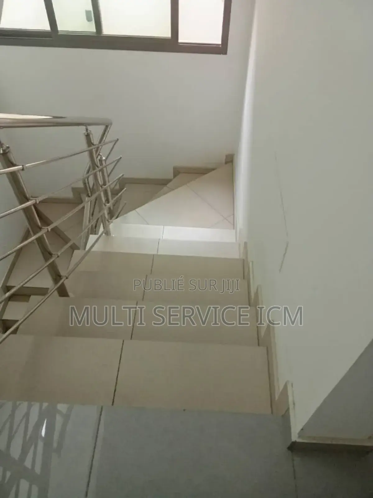 6chbre Duplex dans Ismael Coulibaly, Cocody à Vendre