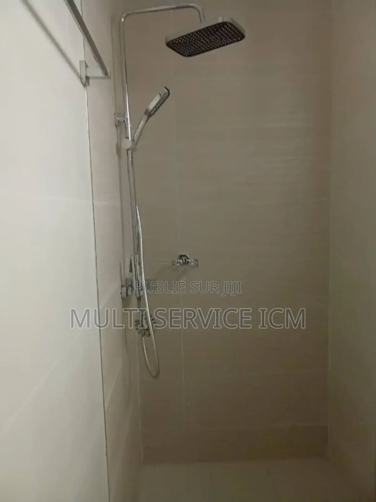 6chbre Duplex dans Ismael Coulibaly, Cocody à Vendre