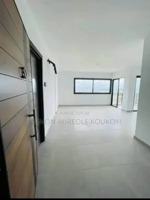 Photo - 3chbre Appartement dans Appartement 4 P Avec, Marcory à Vendre