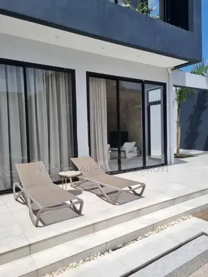 4chbre Duplex dans Villa Duplex, Cocody à Vendre