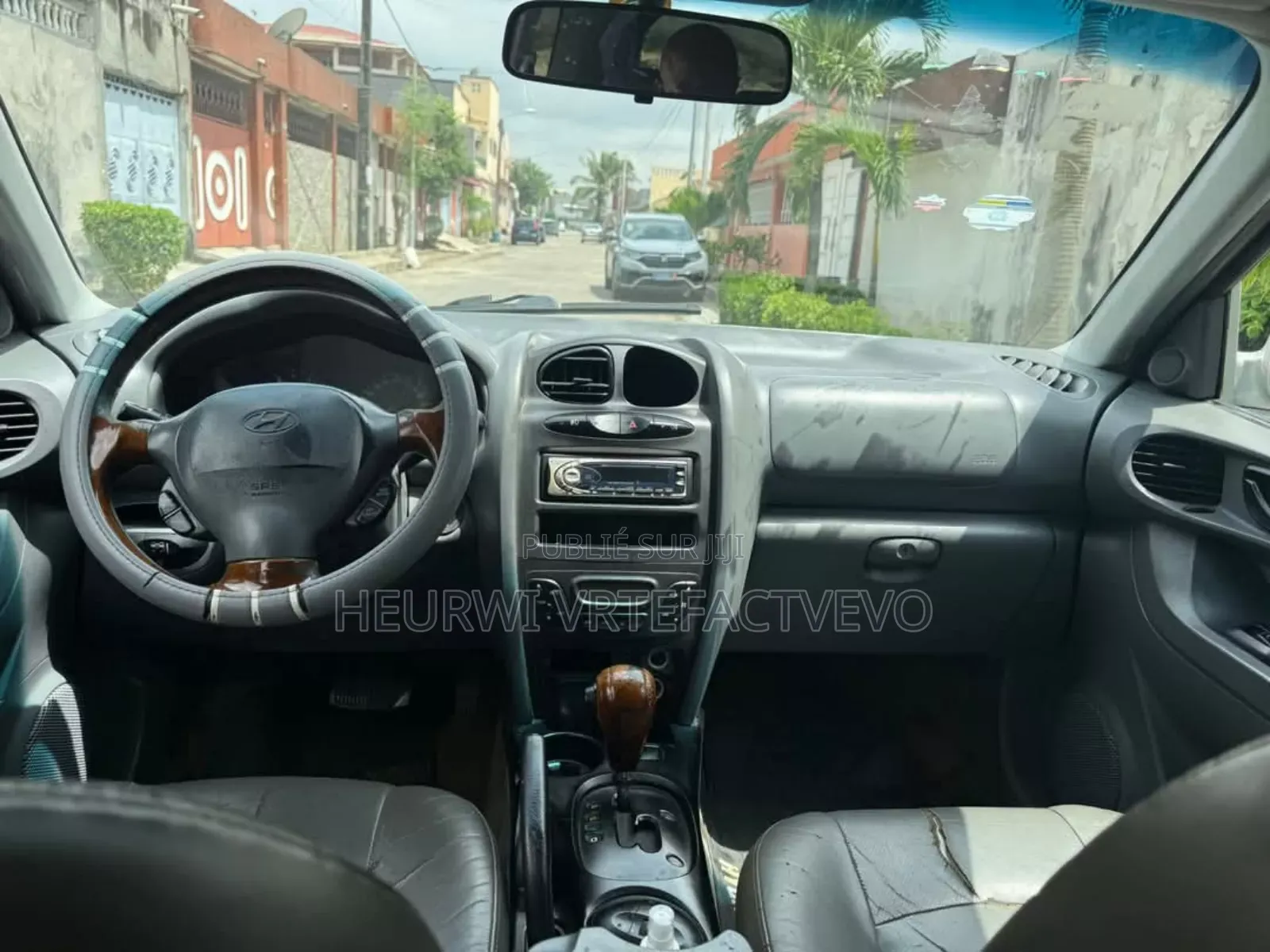 Hyundai Santa Fe 2.7 2001 Gris