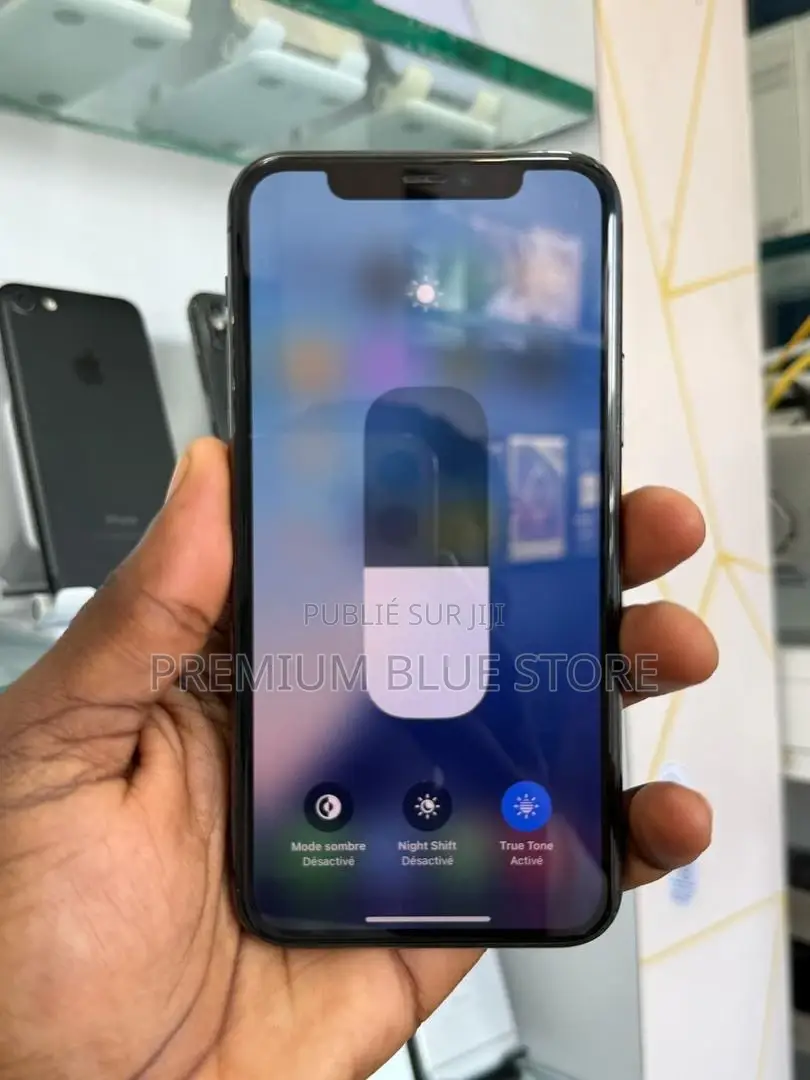 Neuf Apple iPhone 11 Pro 64 GB Noir