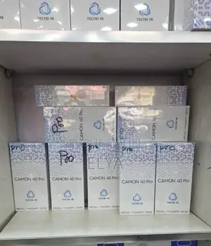 Photo - New Tecno Camon 40 Pro 256 GB Bleu