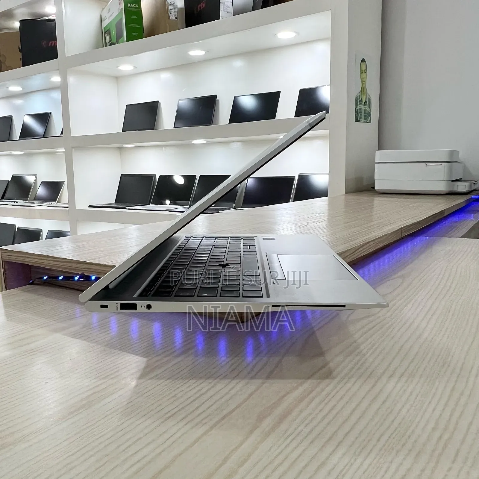 New Ordinateur Portable HP EliteBook 850 G8 16GB Intel Core I7 SSD 1T