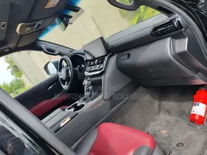 Toyota Land Cruiser 3.5 V6 2022 Noir