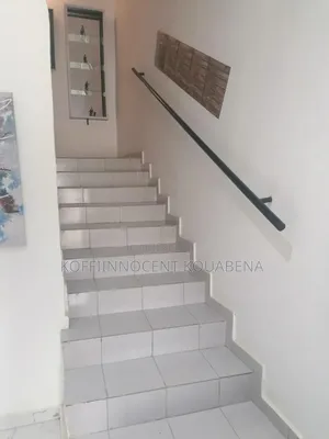 5chbre Duplex dans Immobilier Winner, Cocody à Vendre
