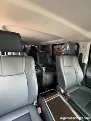 New Toyota Gaia 2025 Blanc