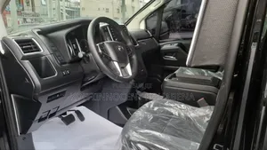 New Toyota Gaia 2025 Blanc