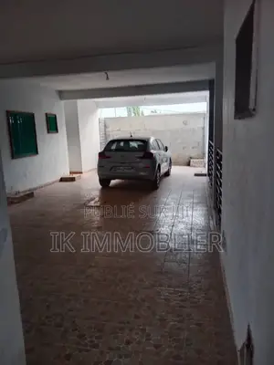 2chbre Maison dans Maison A Louer A à Louer