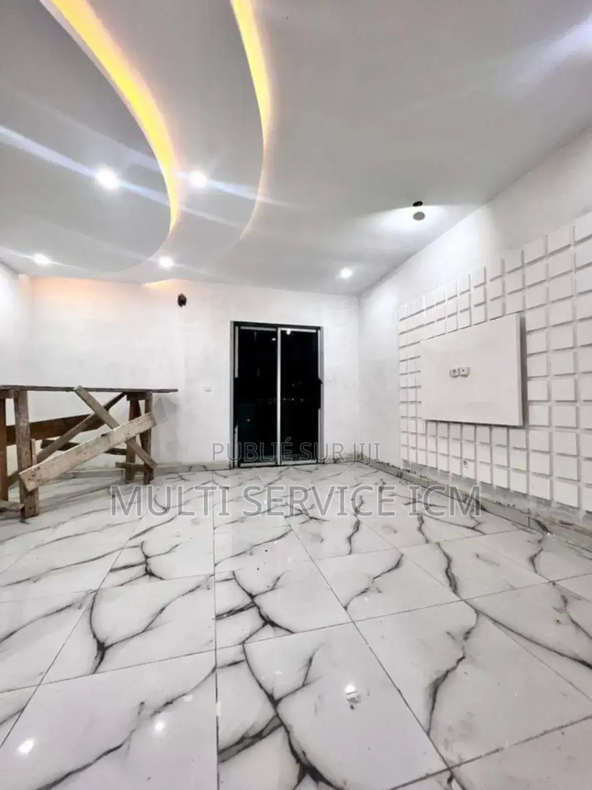 3chbre Appartement dans Ismael Coul, Cocody à Vendre
