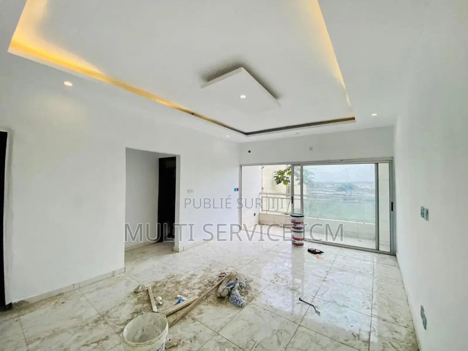 3chbre Appartement dans Ismael Coul, Cocody à Vendre