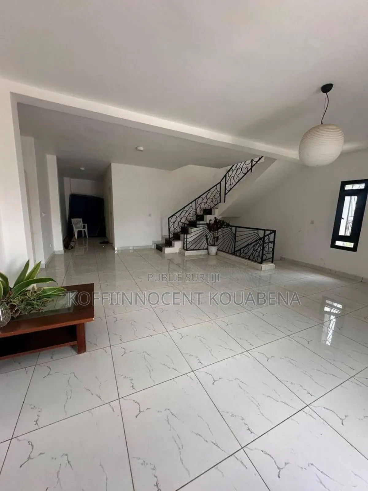 5chbre Duplex dans Cocody à Vendre