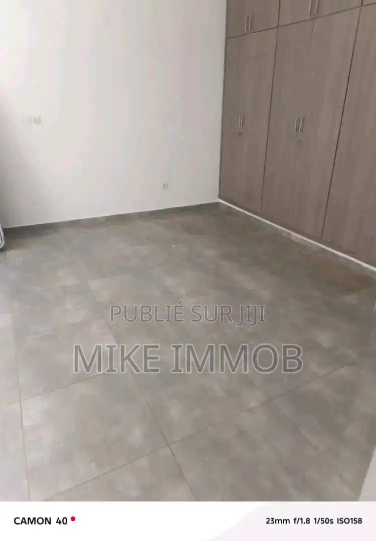 4chbre Duplex dans Mike Immobilier, Cocody à Vendre