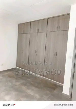 4chbre Duplex dans Mike Immobilier, Cocody à Vendre