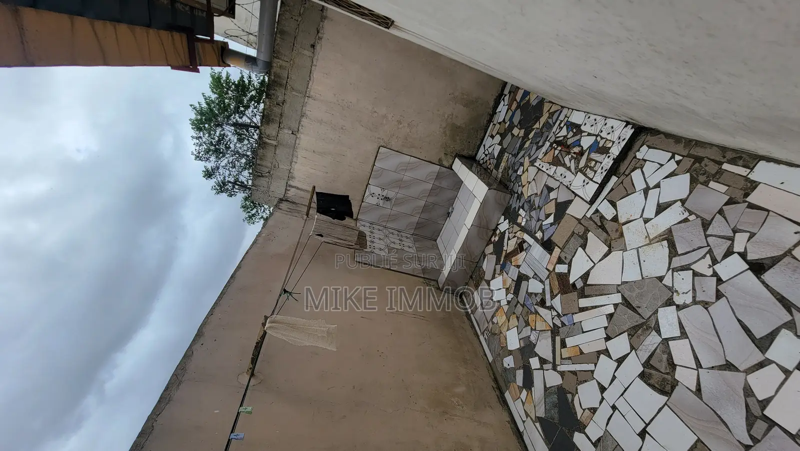 3chbre Villa dans Mike Immobilier, Bingerville à Vendre