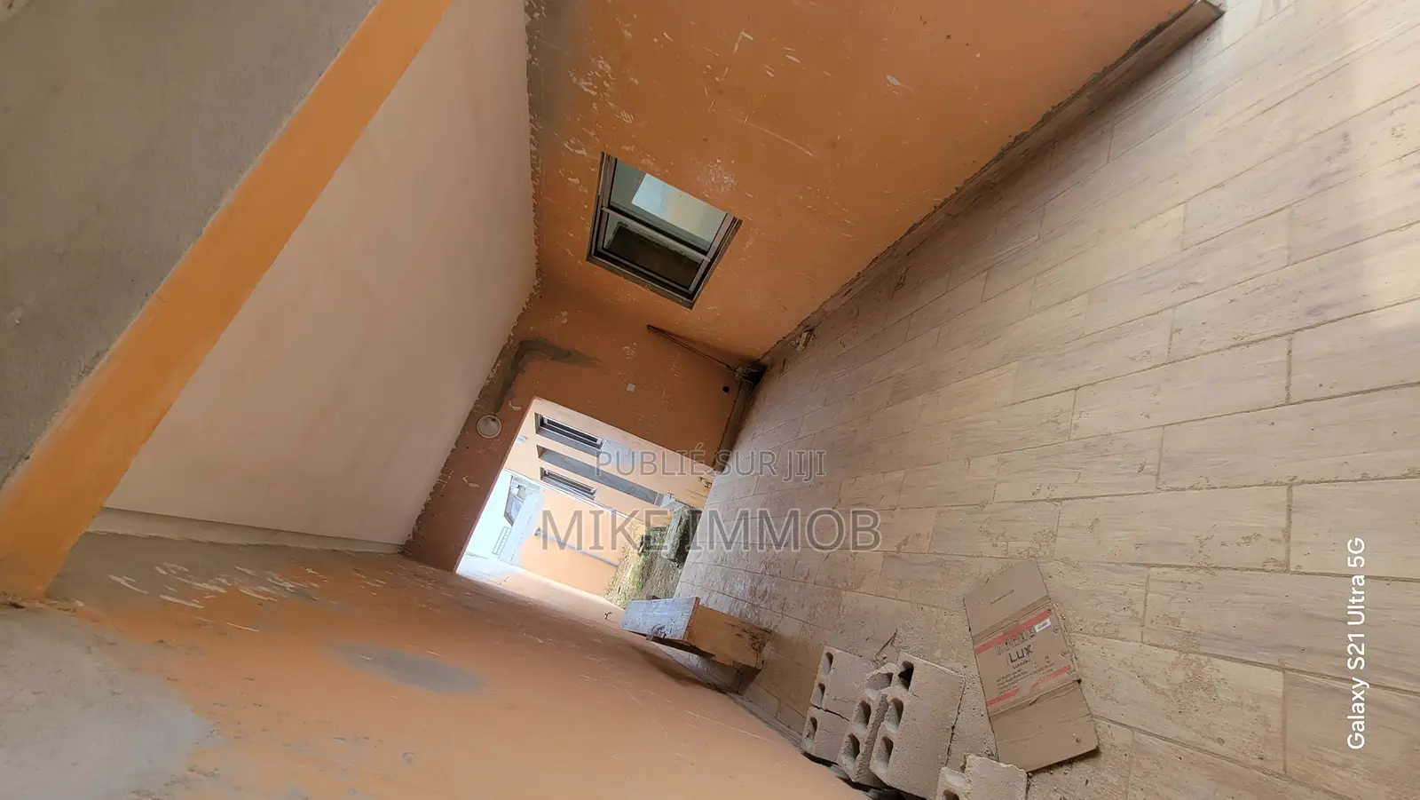 3chbre Villa dans Mike Immobilier, Bingerville à Vendre
