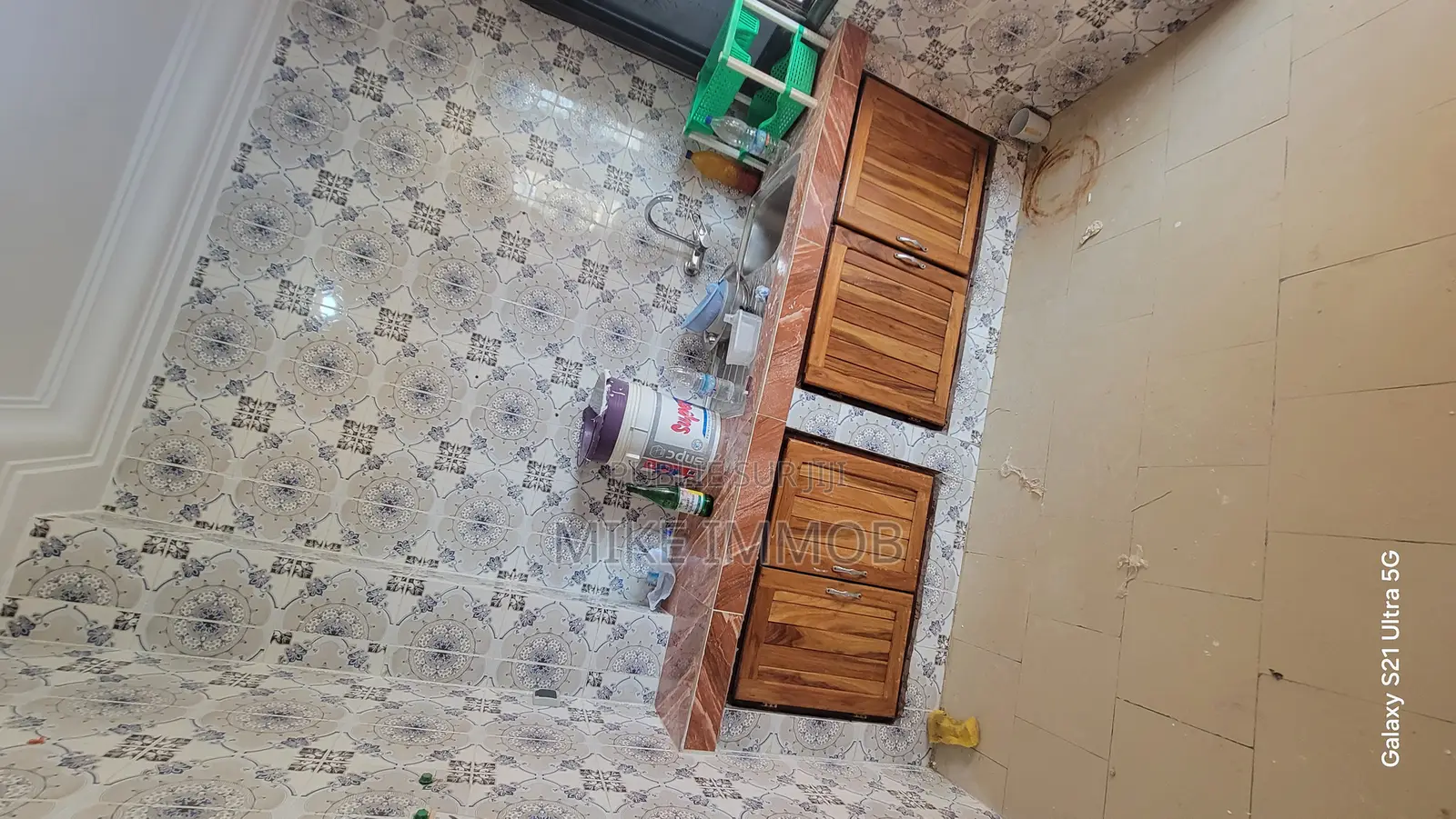2chbre Appartement dans Mike Immobilier, Bingerville à Louer
