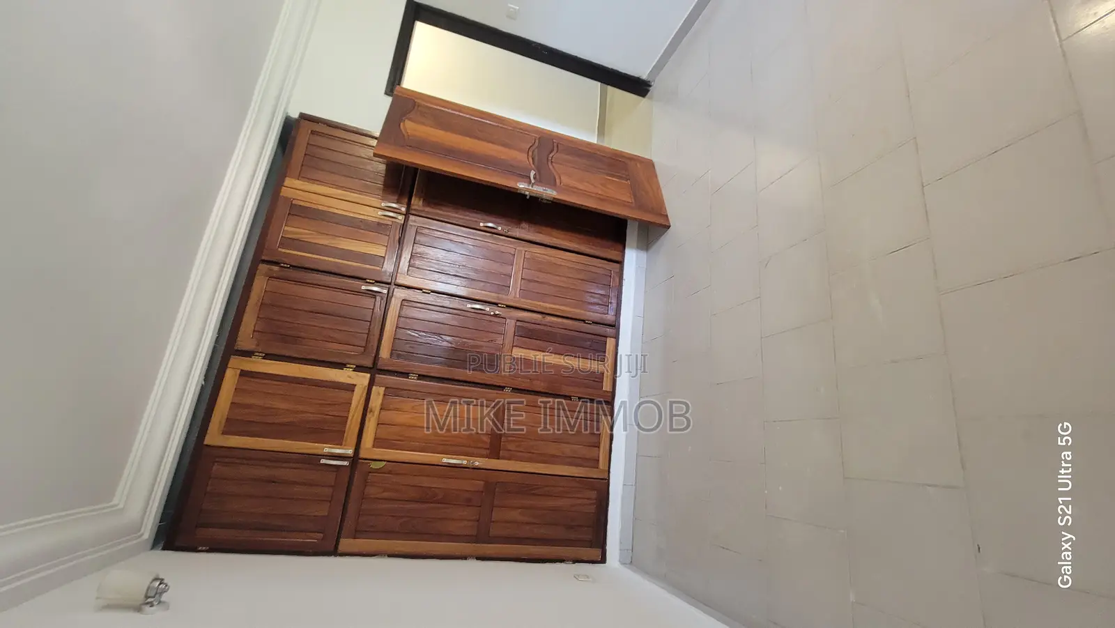 2chbre Appartement dans Mike Immobilier, Bingerville à Louer