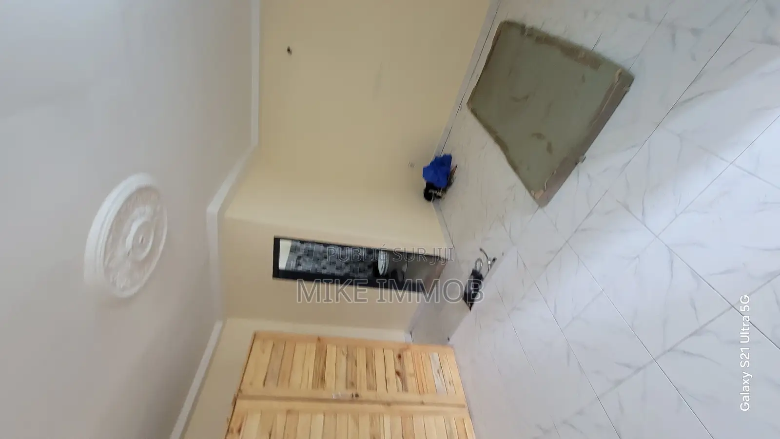 1chbre Studio dans Mike Immobilier, Bingerville à Louer