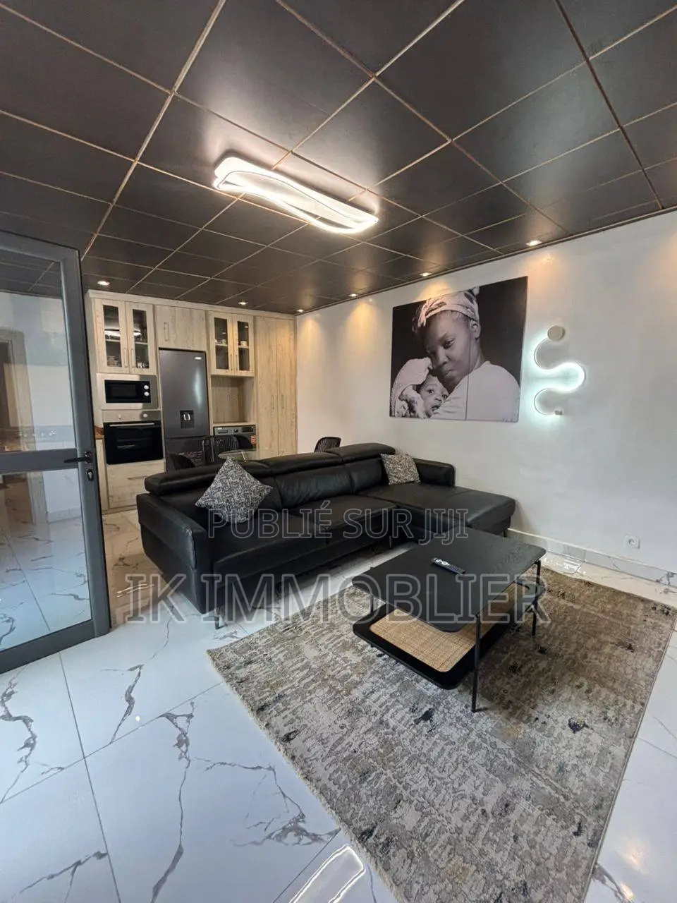 Furnished 1chbre Villa dans Cocody à Louer