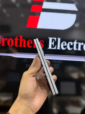 New Samsung Galaxy Z Flip6 512 GB Noir