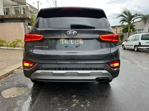 Hyundai Santa Fe SE 2.4 AWD 2020 Gris