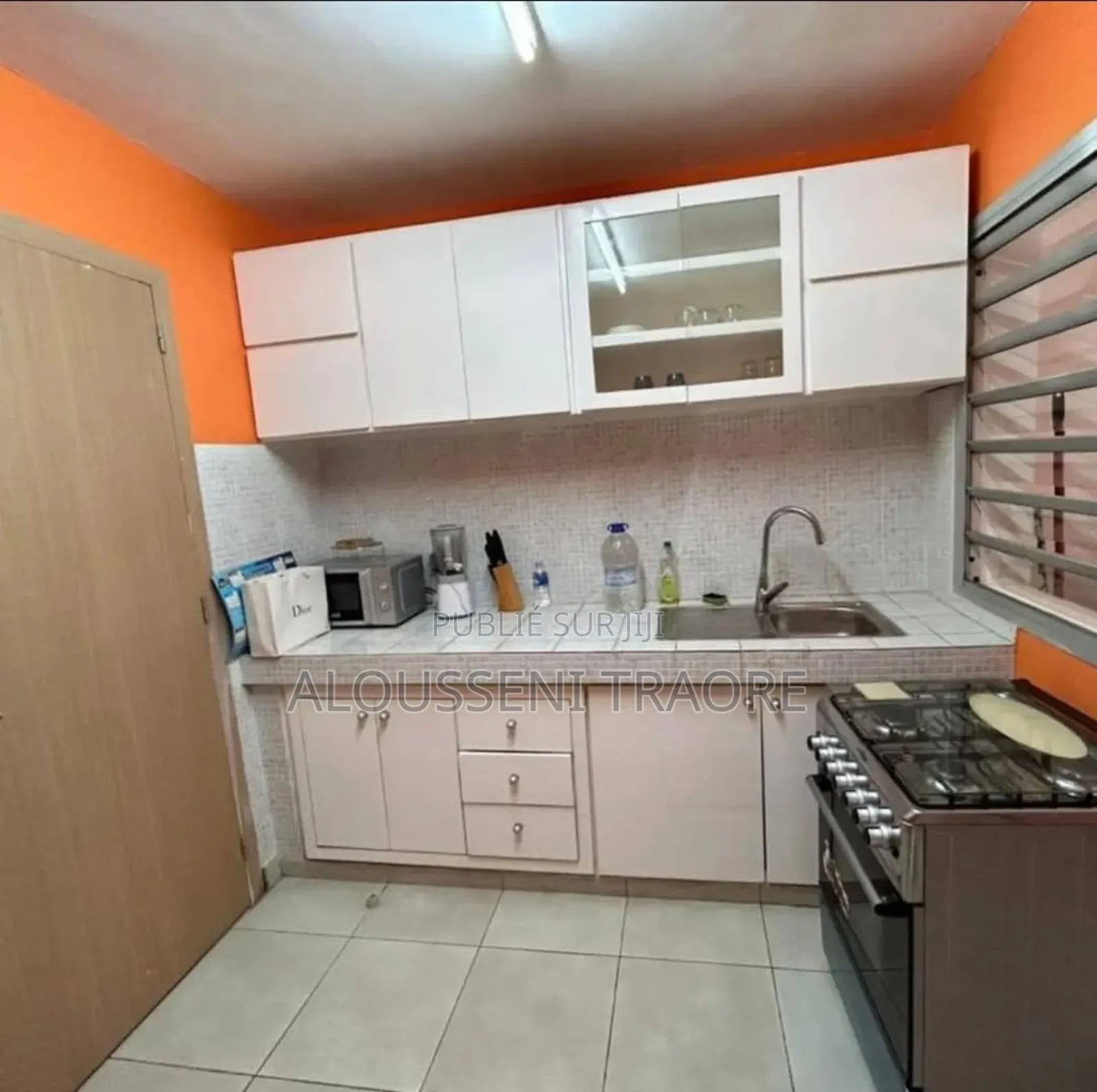 3chbre Appartement dans Tas Btp Entreprise, Cocody à Vendre