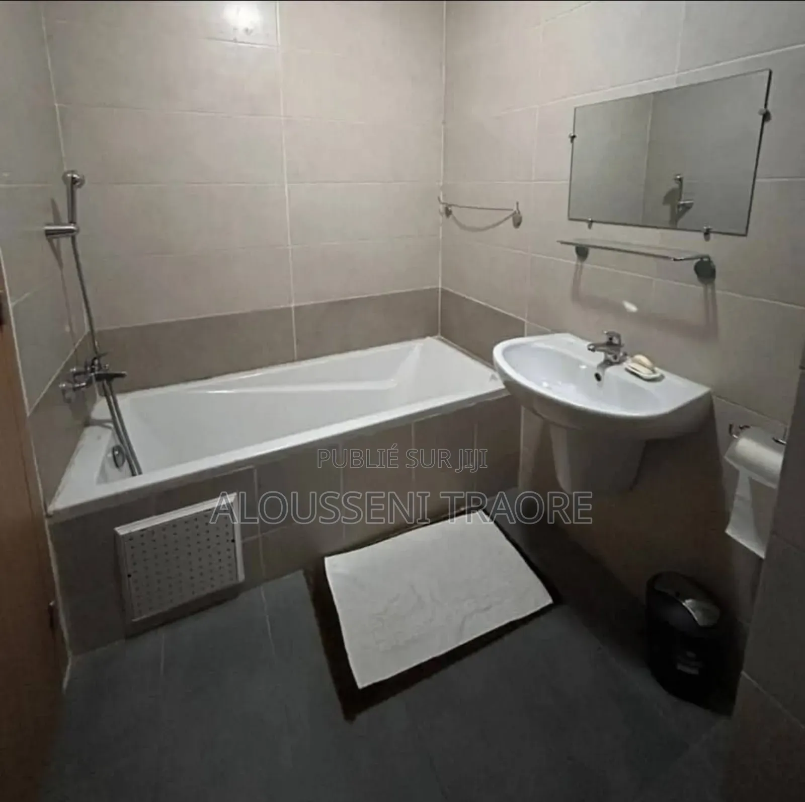 3chbre Appartement dans Tas Btp Entreprise, Cocody à Vendre