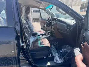 New Toyota Fortuner 2024 Noir