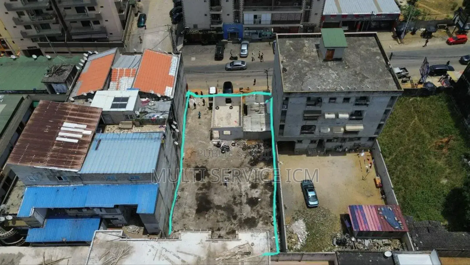 Furnished 8chbre Duplex dans Ismaël Coulibaly, Cocody à Vendre