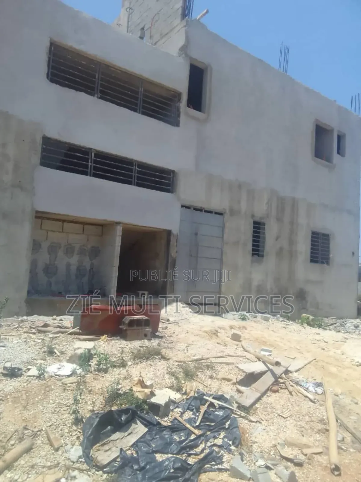 3chbre Appartement dans Zié Multi-Service, Bingerville à Vendre