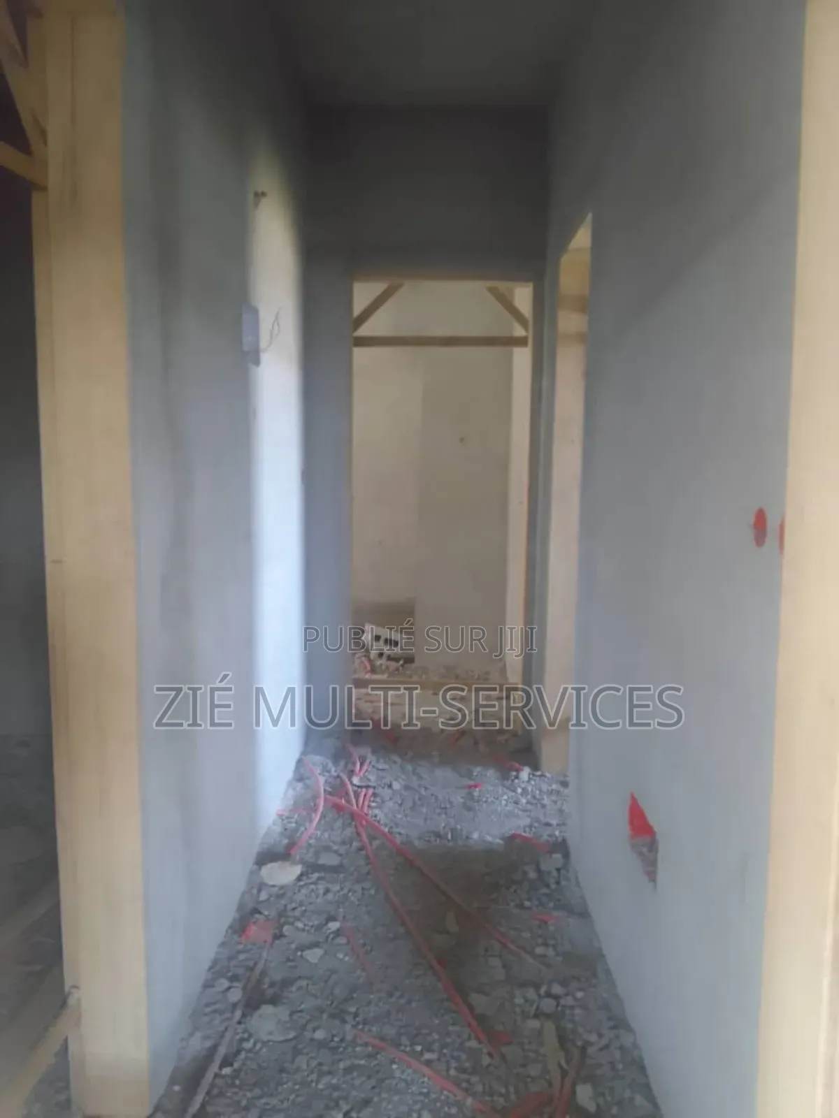 3chbre Appartement dans Zié Multi-Service, Bingerville à Vendre