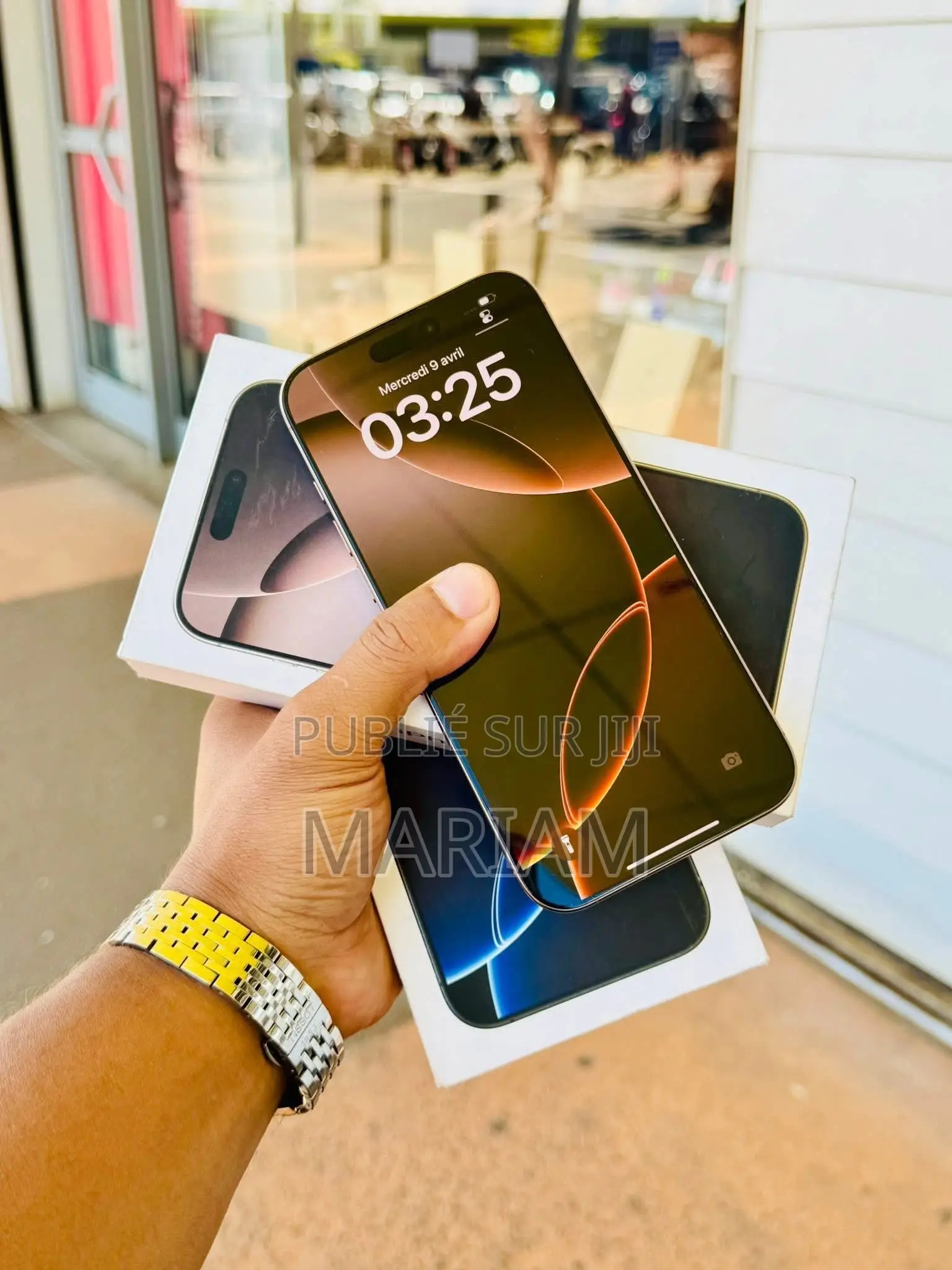 New Apple iPhone 16 Pro Max 256 GB Doré