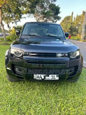 Photo - Rover Metro 2021 Noir
