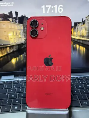Photo - Apple iPhone 12 64 GB Rouge