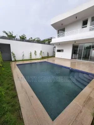 8chbre Duplex dans Ismael Coulibaly, Cocody à Vendre