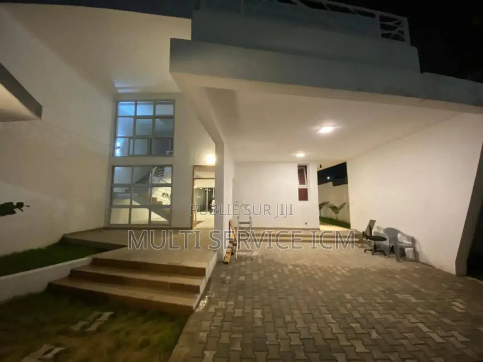 8chbre Duplex dans Ismael Coulibaly, Cocody à Vendre