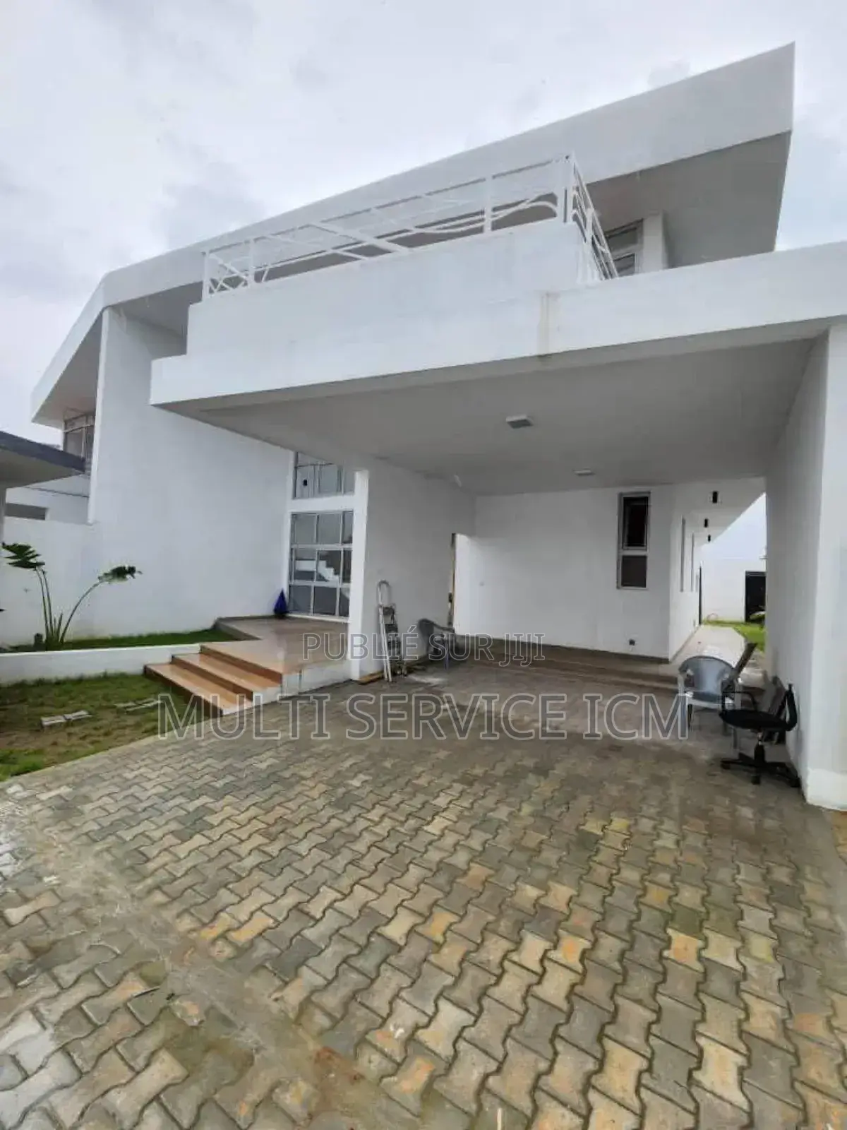8chbre Duplex dans Ismael Coulibaly, Cocody à Vendre