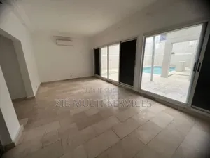 Furnished 5chbre Appartement dans Zié Multi-Service, Cocody à Vendre