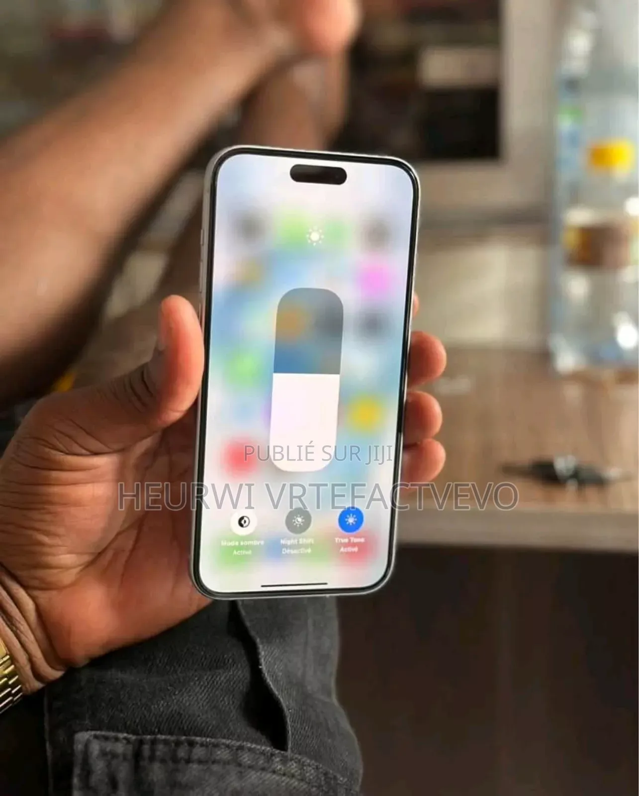 New Apple iPhone 16 128 GB Noir