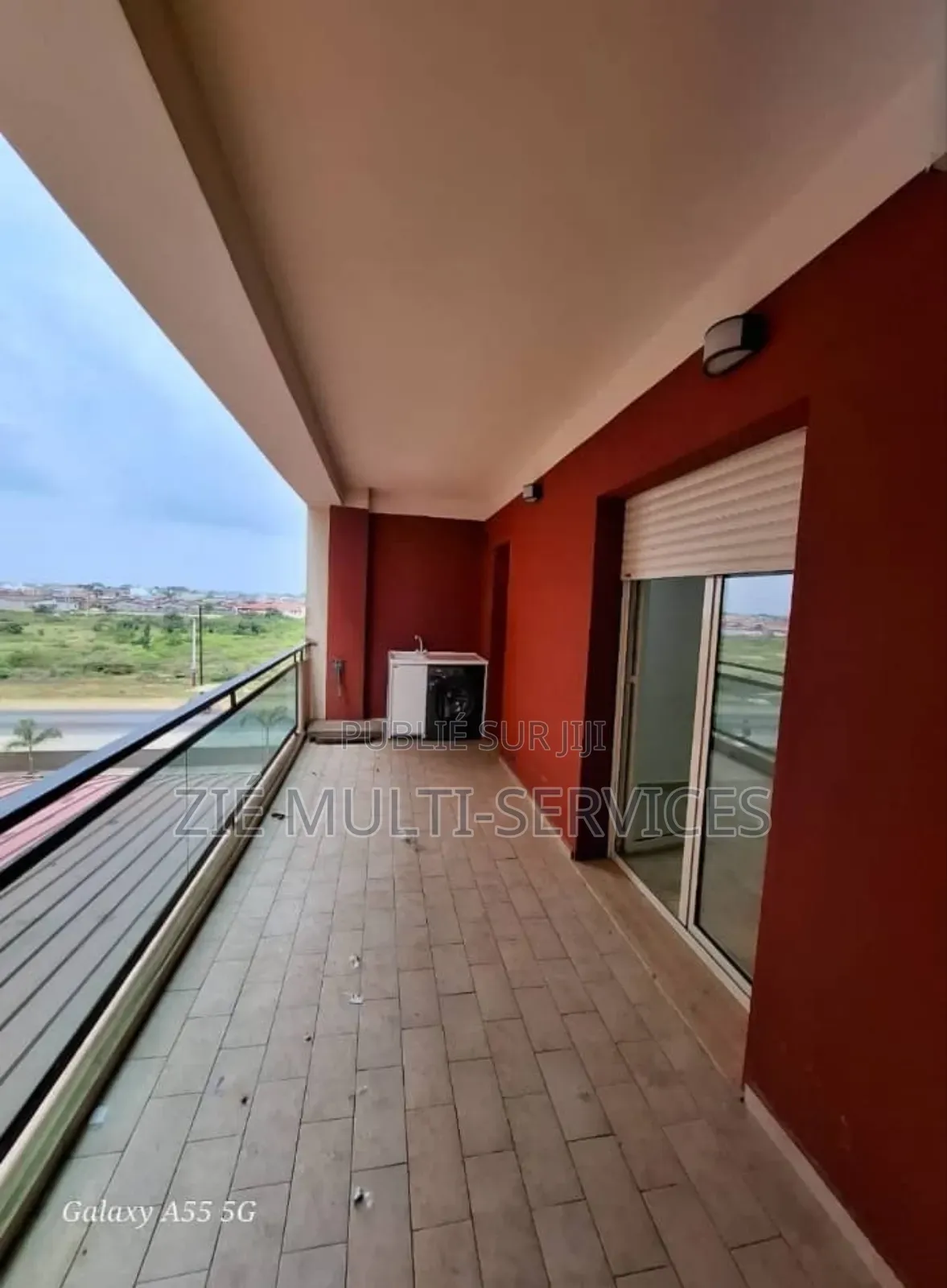 Furnished 4chbre Appartement dans Zié Multi-Service, Port-Bouët